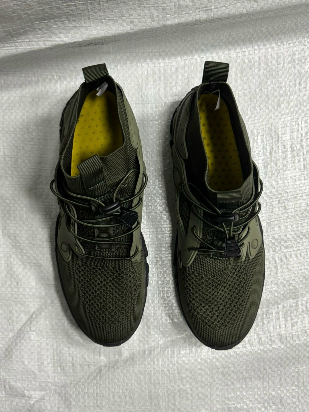 nike air huarache run ultra,кроссовки,зелёные кроссовки,кроссовка мужской,мужская