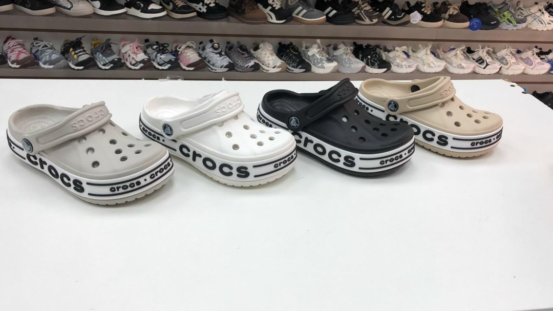 ,кроксы женские,crocs женские,сабо crocs,модные кроксы
