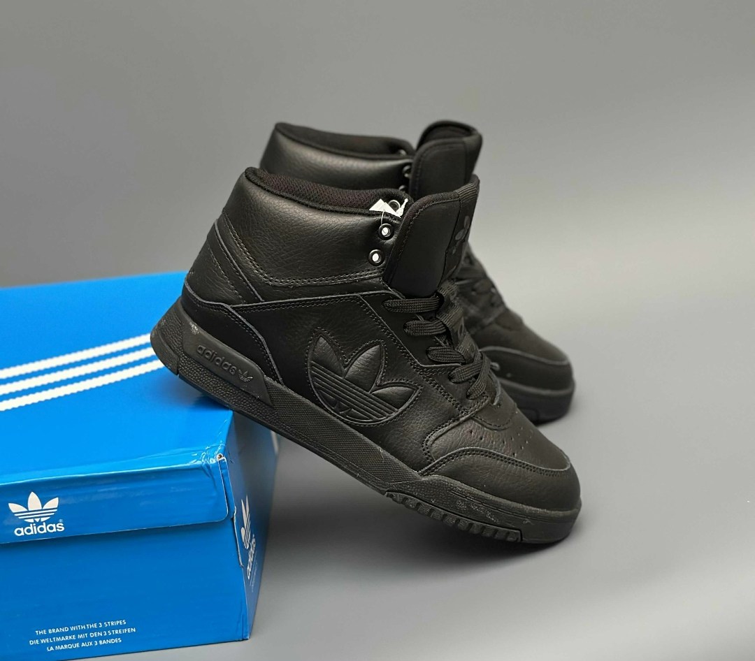 кроссовки adidas,кроссовки мужские adidas forum mid черный,кроссовки adidas forum mid triple black,мужские зимние кроссовки с мехом adidas forum,