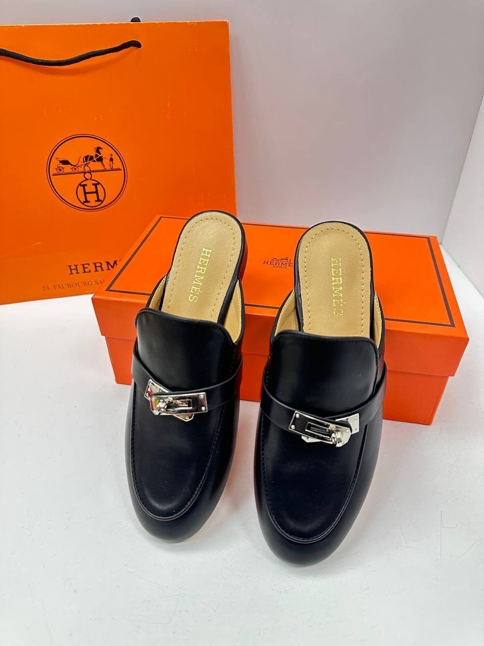 ,hermes мюли женские,мюли hermes,эрмес лоферы черные женские,кожаные мюли