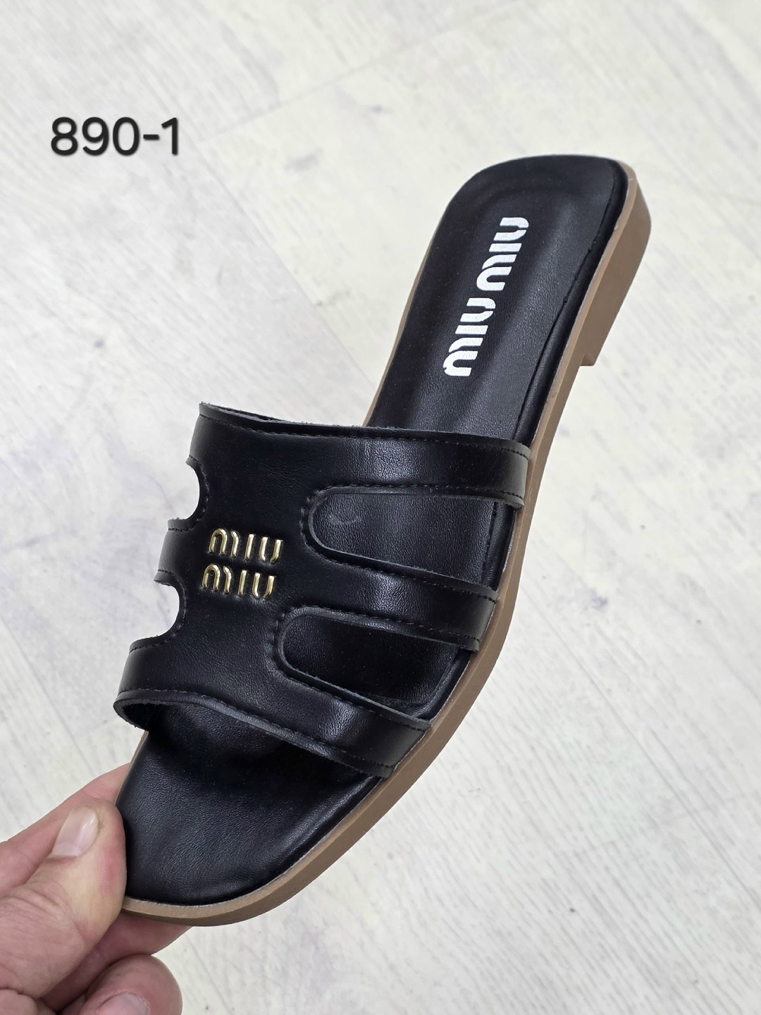 шлёпанцы miu miu,шлепки miu miu,женские шлепанцы,шлепанцы коричневые miu miu,шлепки женские