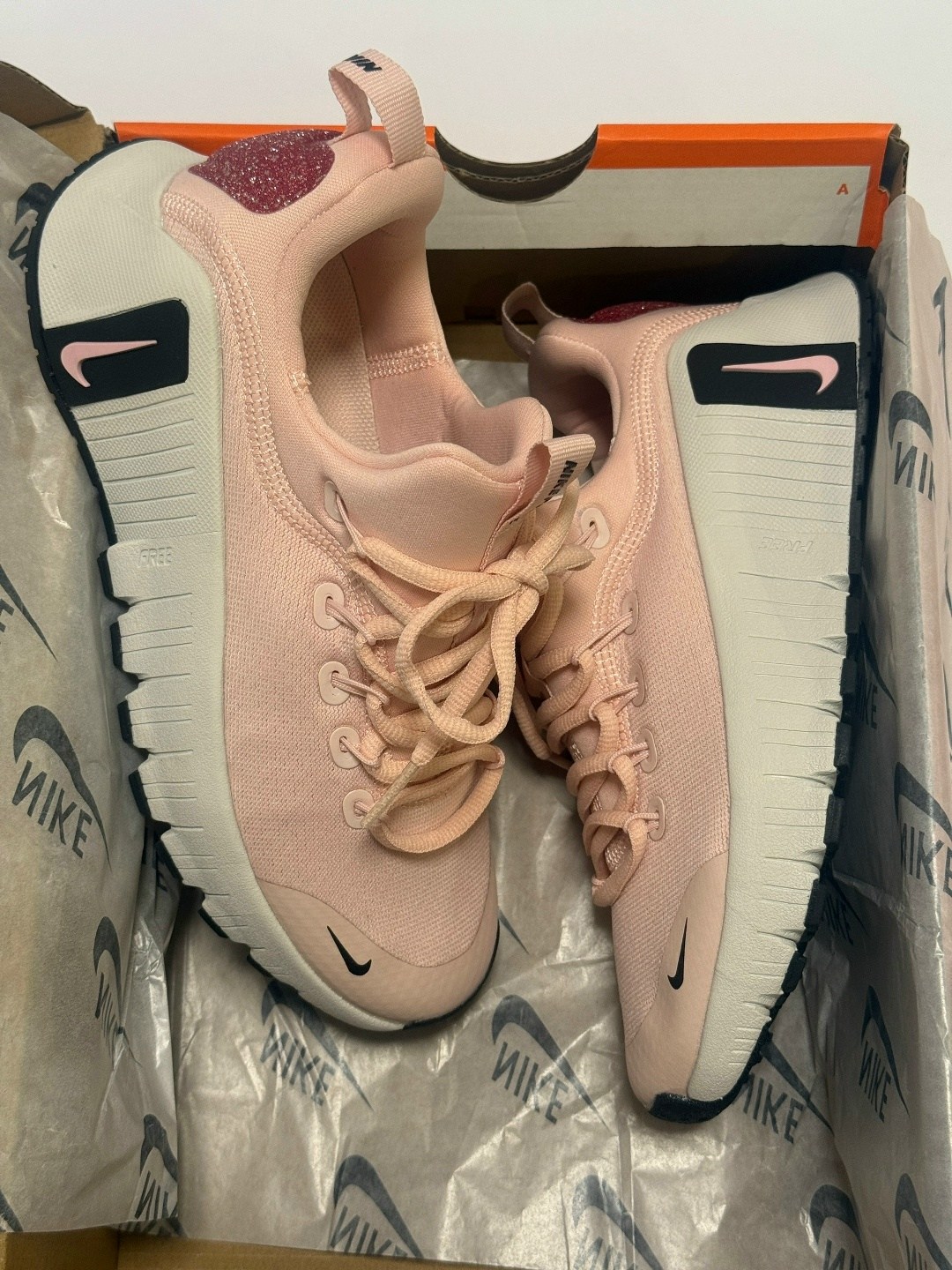 женские кроссовки nike,кроссовки nike,кроссовки,кроссовки женскиe,спортивная