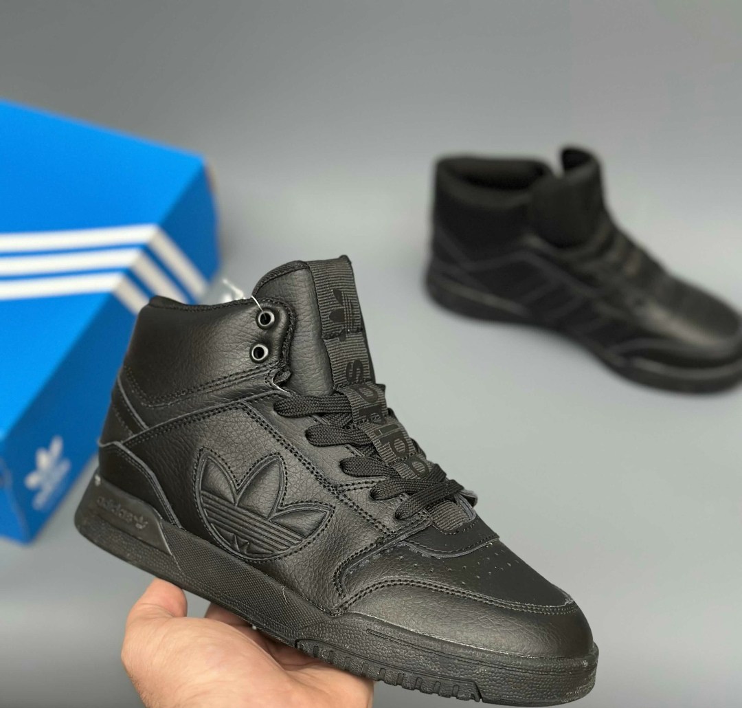 кроссовки adidas,кроссовки мужские adidas forum mid черный,кроссовки adidas forum mid triple black,мужские зимние кроссовки с мехом adidas forum,