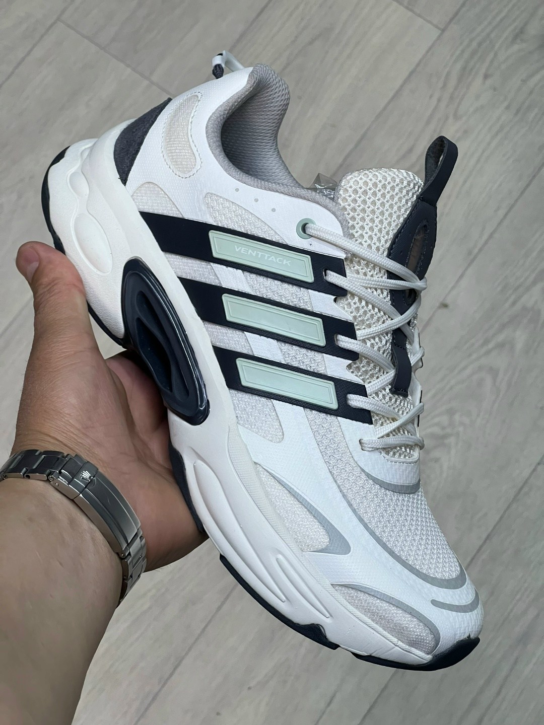 кроссовки adidas,мужские кроссовки adidas,кроссовки мужские женские adidas,кроссовки climacool adidas,кроссовки climacool adidas серебряный
