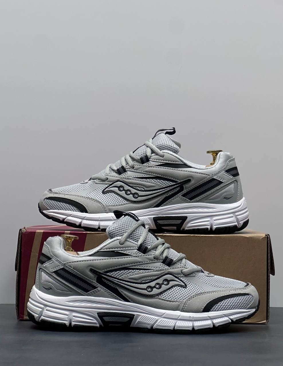 кроссовки saucony,кроссовки мужские saucony,сайкони кроссовки,кроссовки,saucony кроссовки кэжуал