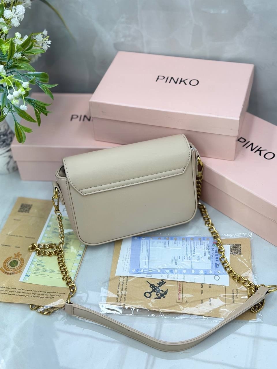 сумка pinko,сумка pinko женская,pinko сумка на плечо,сумка pinko белая,женская сумка pinko style