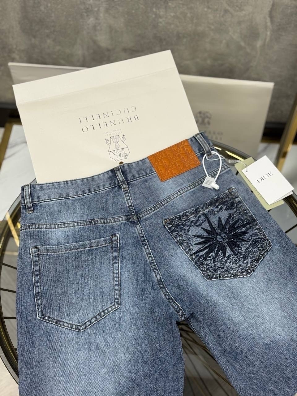 джинсы мужские burberry,джинсы мужские,модные джинсы,джинсы burberry,джинсовые брюки