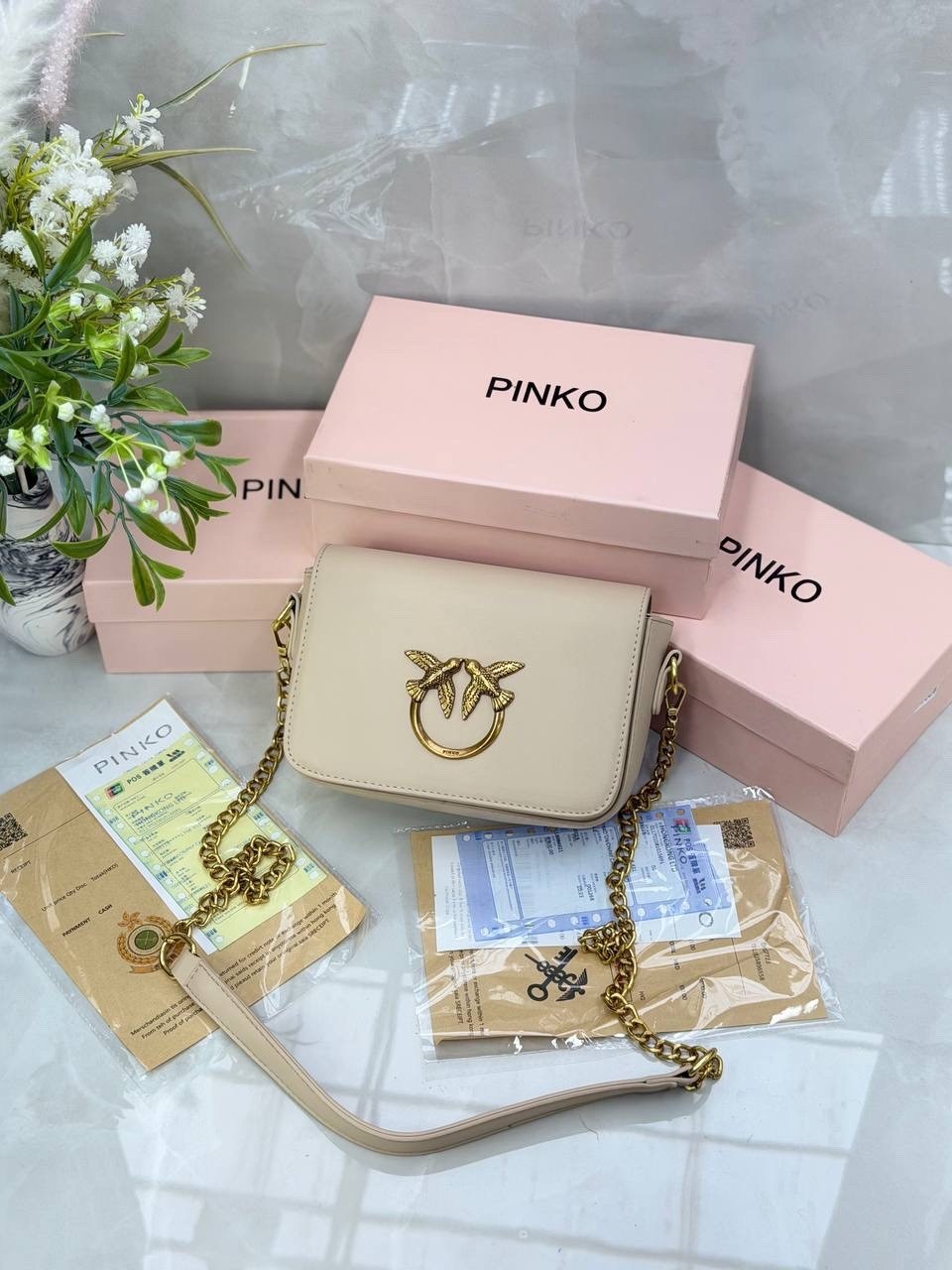 сумка pinko,сумка pinko женская,pinko сумка на плечо,сумка pinko белая,женская сумка pinko style