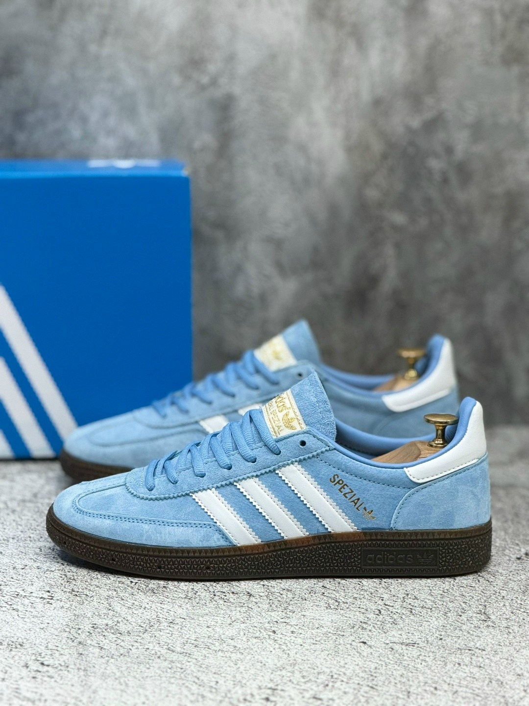 кроссовки adidas spezial,кроссовки adidas spezial голубые,adidas originals handball spezial,кроссовки adidas originals handball spezial,кроссовки adidas handball spezial