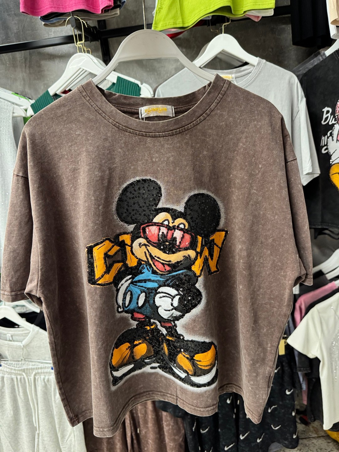 футболка микимаус женская,футболки модные,футболке,disney mickey mouse,футболки мики маус