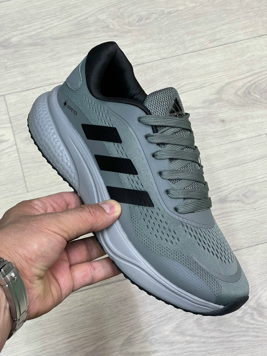 мужские кроссовки adidas,кроссовки adidas,мужские кроссовки,кроссовки, мужская кроссовки