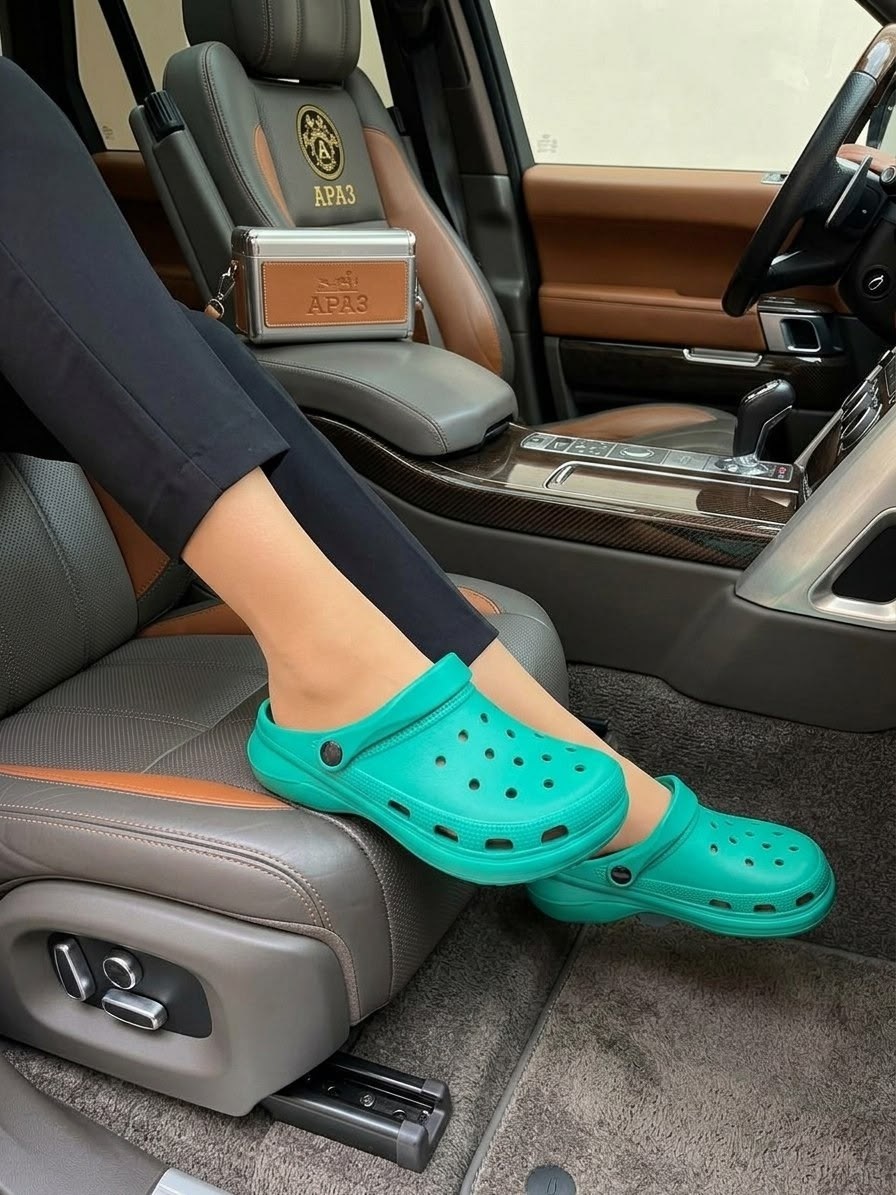 ,crocs classic clog,crocs classic,сабо женские,crocs classic platform clog