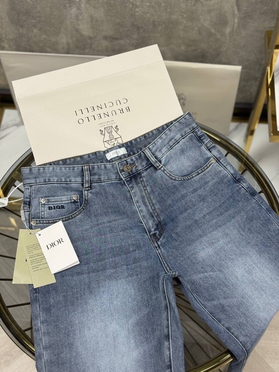 джинсы мужские burberry,джинсы мужские,модные джинсы,джинсы burberry,джинсовые брюки