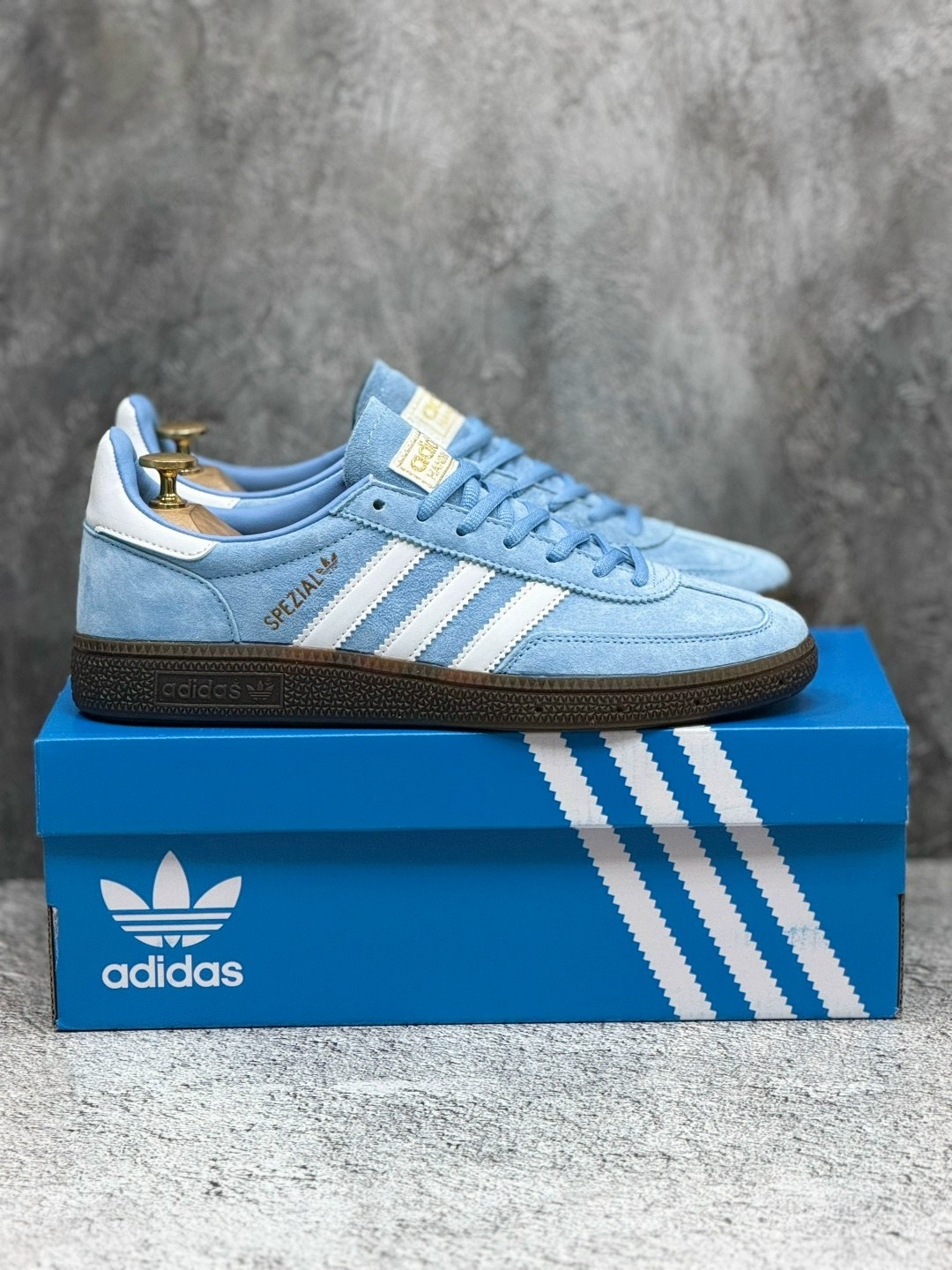 кроссовки adidas spezial,кроссовки adidas spezial голубые,adidas originals handball spezial,кроссовки adidas originals handball spezial,кроссовки adidas handball spezial