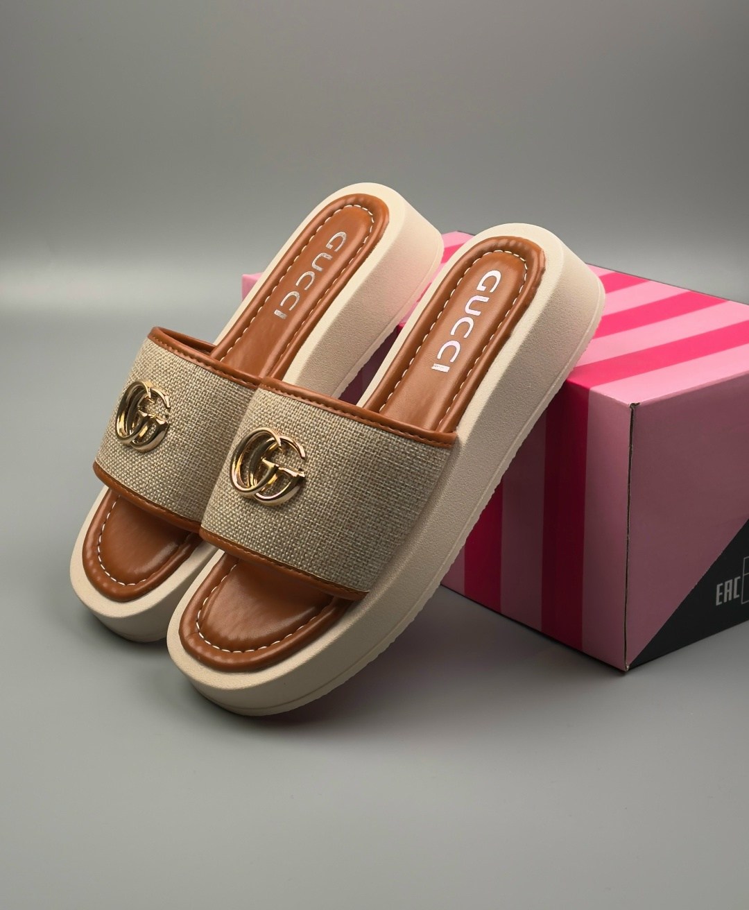 шлепки гуччи женские,шлепанцы женские gucci,,тапочки гуччи,тапочки gucci