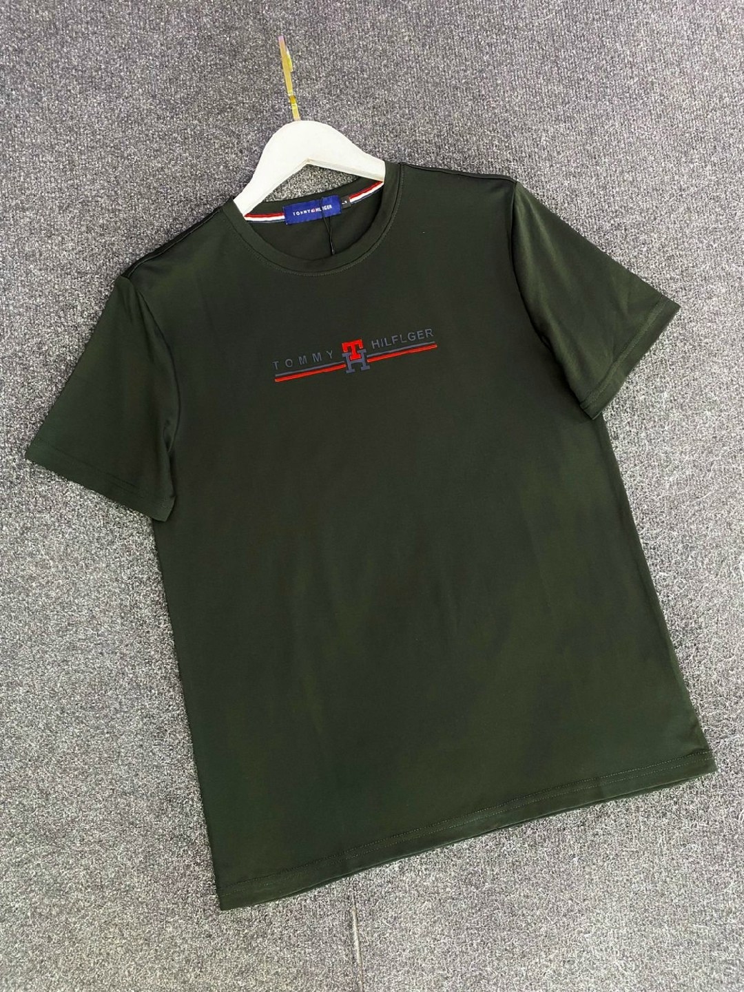 футболка tommy hilfiger,футболка томми хилфигер,мужская футболка tommy hilfiger,короткими рукавами tommy hilfiger