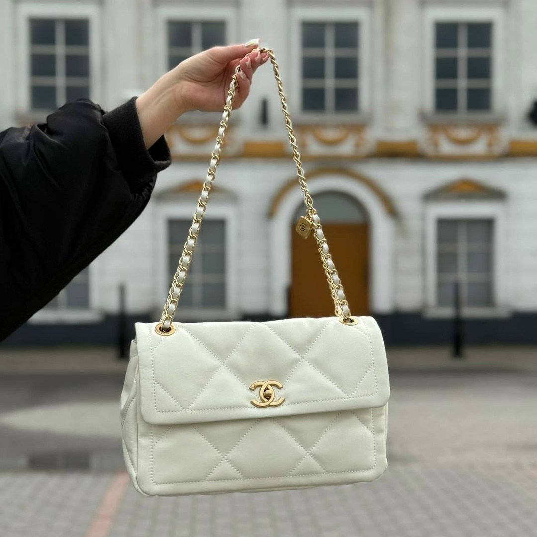 chanel сумка,сумка шанель,сумка шанель белая,женская сумка chanel,модная сумка