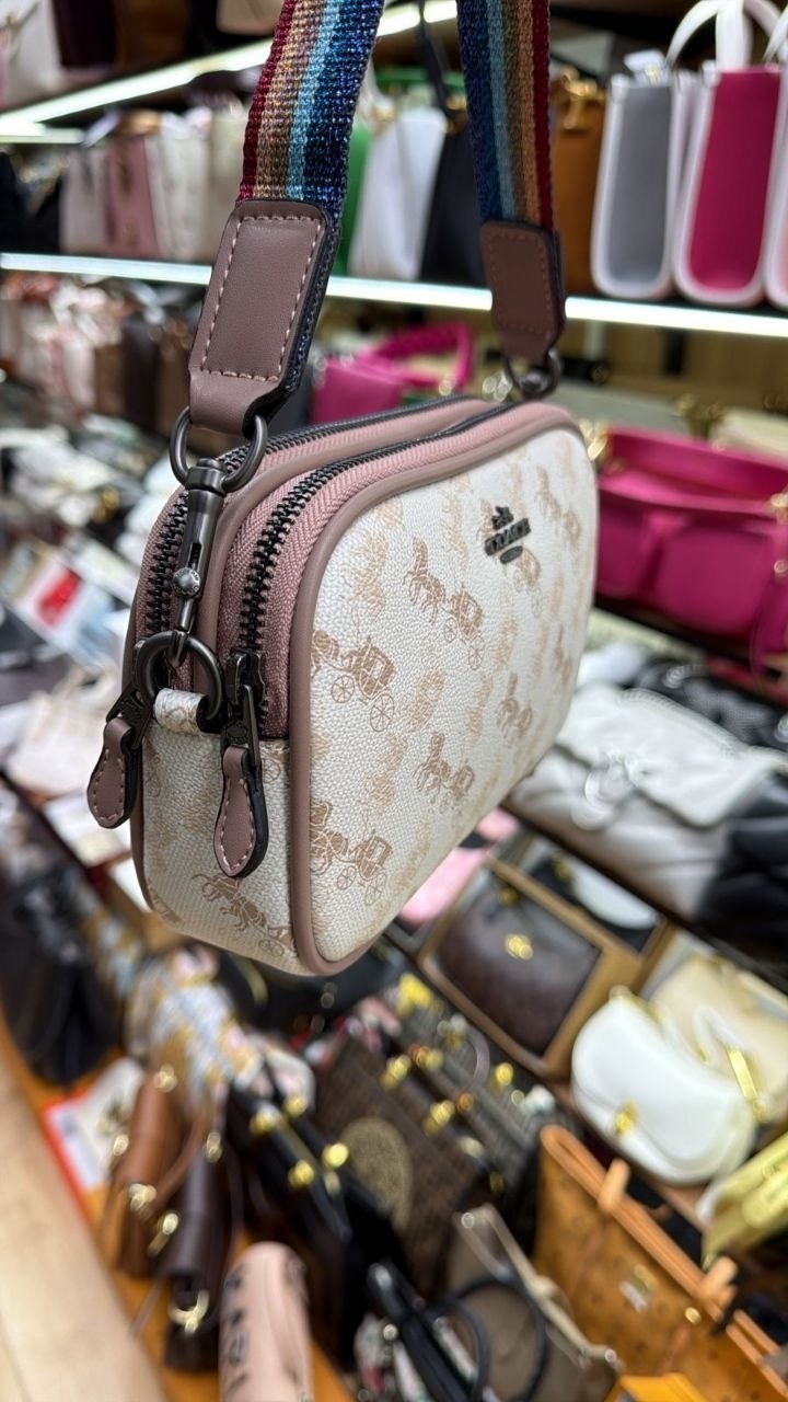 coach сумка,coach handbag,coach сумка женская,coach сумка на плечо,сумка через плечо coach