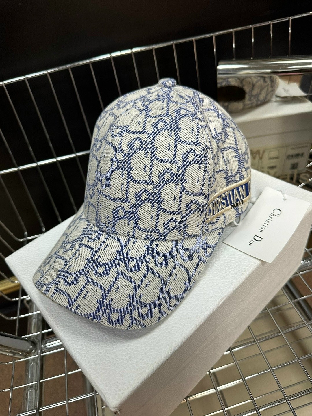 бейсболка dior,кепка диор,стильная бейсболка,бейсболка,бейсболка мужской