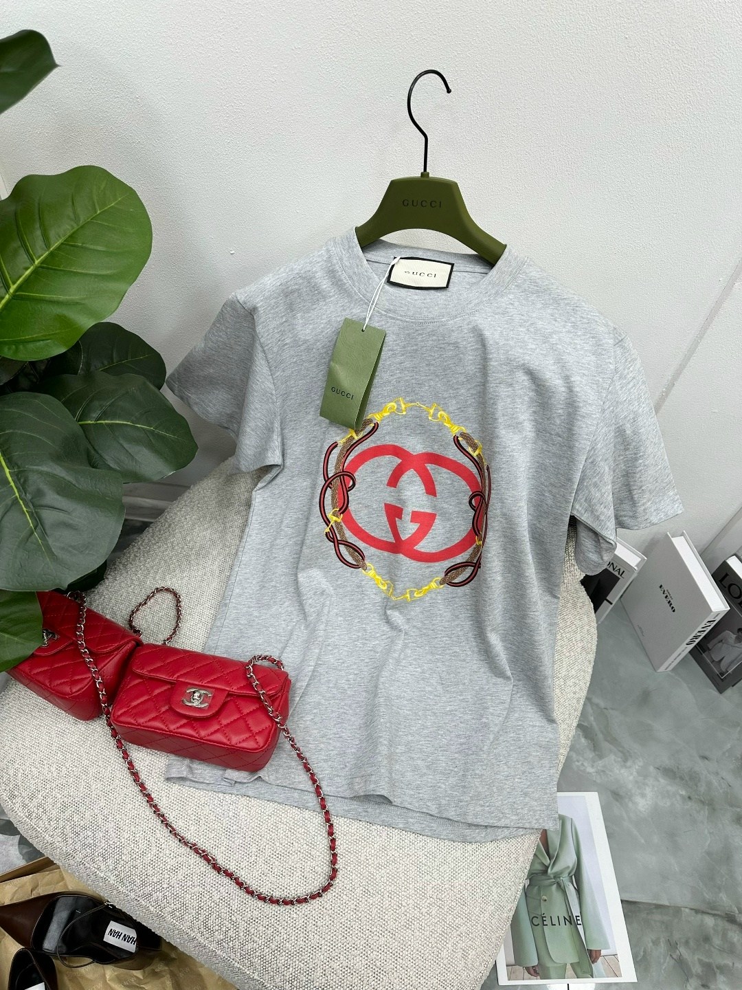 футболка gucci,футболка gucci женская,гуччи футболка,майка гуччи оригинал женская