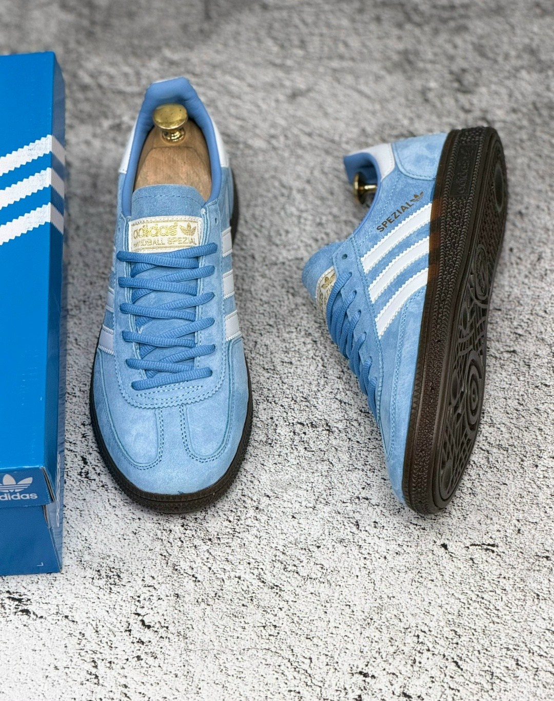 кроссовки adidas spezial,кроссовки adidas spezial голубые,adidas originals handball spezial,кроссовки adidas originals handball spezial,кроссовки adidas handball spezial