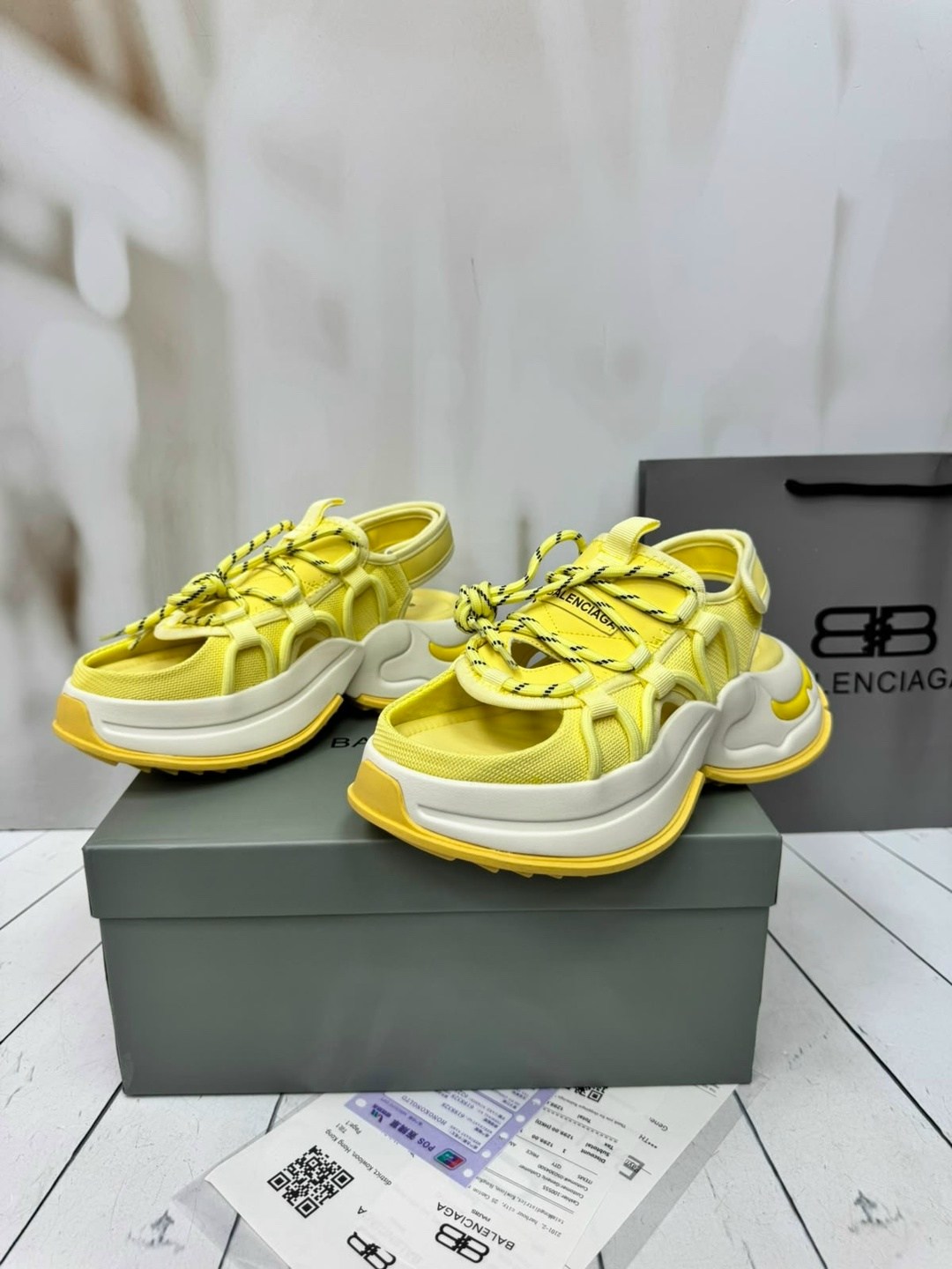 balenciaga кроссовки женские,,баленсиага кроссовки женские желтые,кроссовки balenciaga,баленсиаги кроссовки