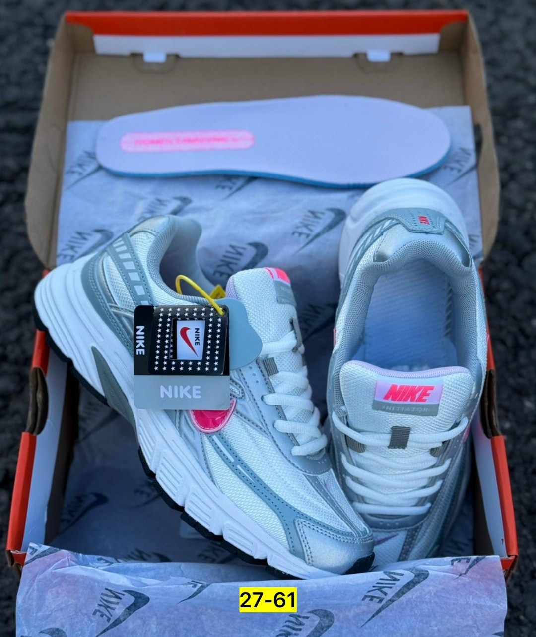 кроссовки nike initiator,женские беговые кроссовки initiator от finish line nike белый,кроссовки,кроссовки nike,кроссовки женские nike initiator белые