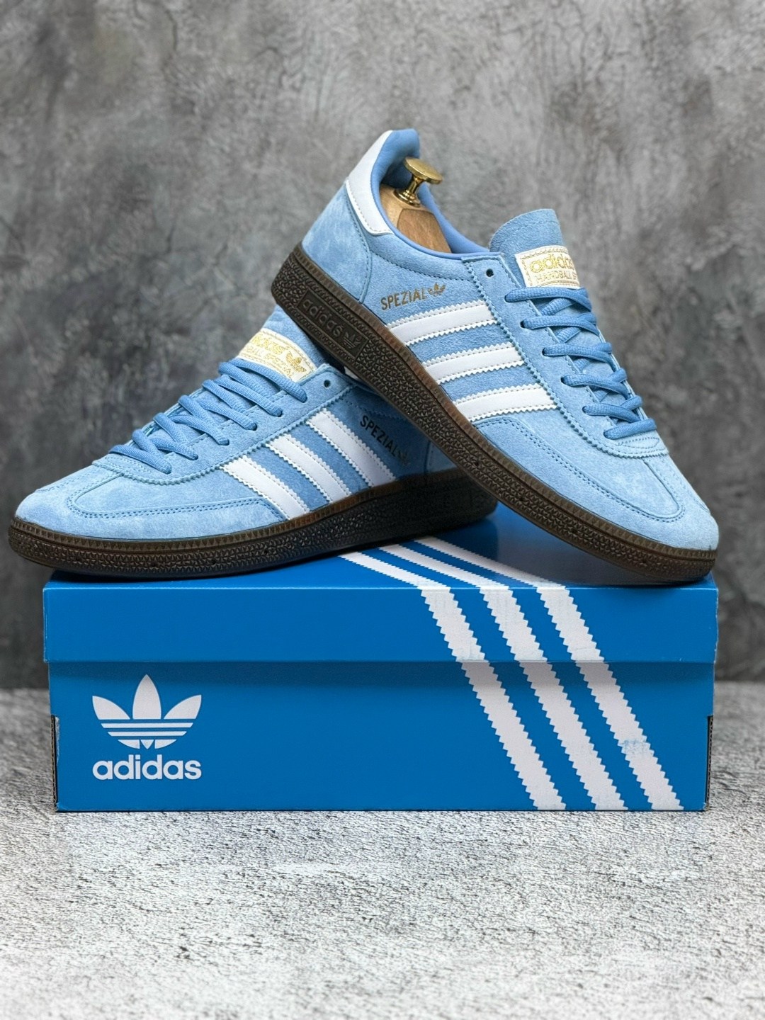 кроссовки adidas spezial,кроссовки adidas spezial голубые,adidas originals handball spezial,кроссовки adidas originals handball spezial,кроссовки adidas handball spezial