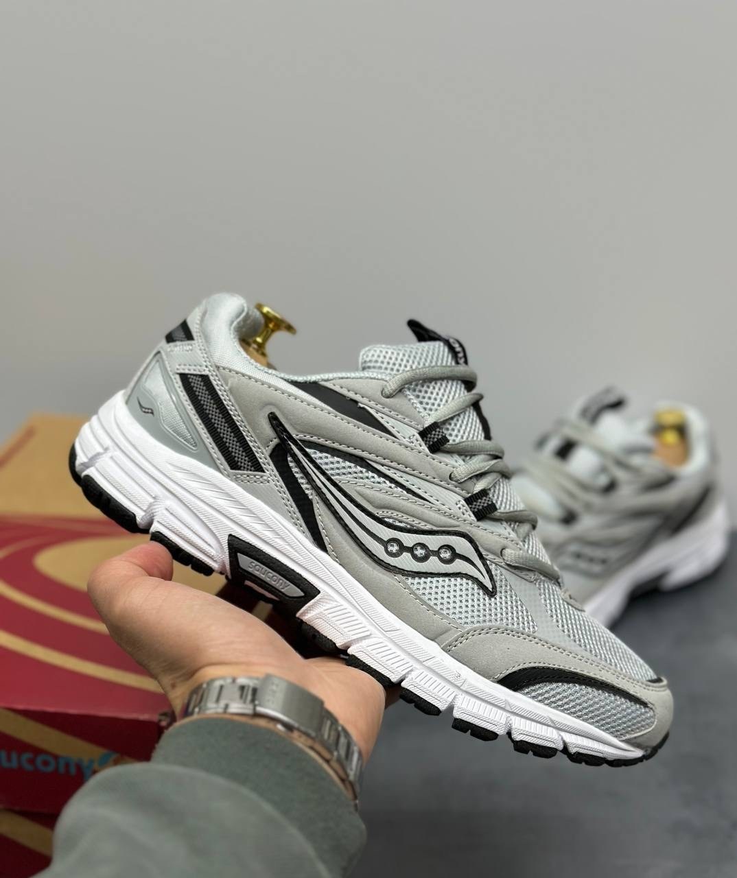 кроссовки saucony,кроссовки мужские saucony,сайкони кроссовки,кроссовки,saucony кроссовки кэжуал