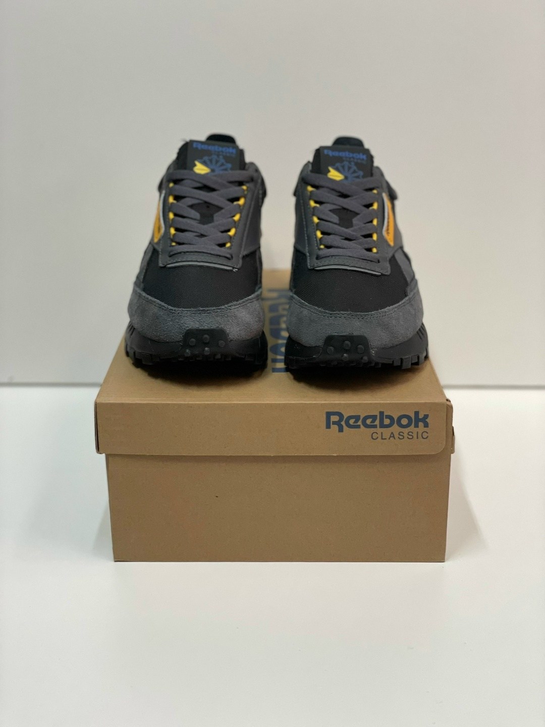кроссовки reebok classic leather legacy,кроссовки reebok classic,кроссовки мужские reebok classic,кроссовки reebok,reebok classic leather legacy