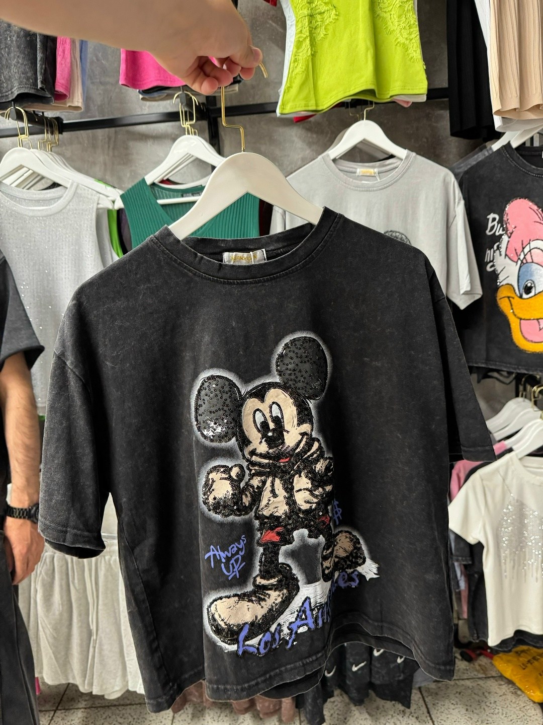 футболка микимаус женская,футболки модные,футболке,disney mickey mouse,футболки мики маус