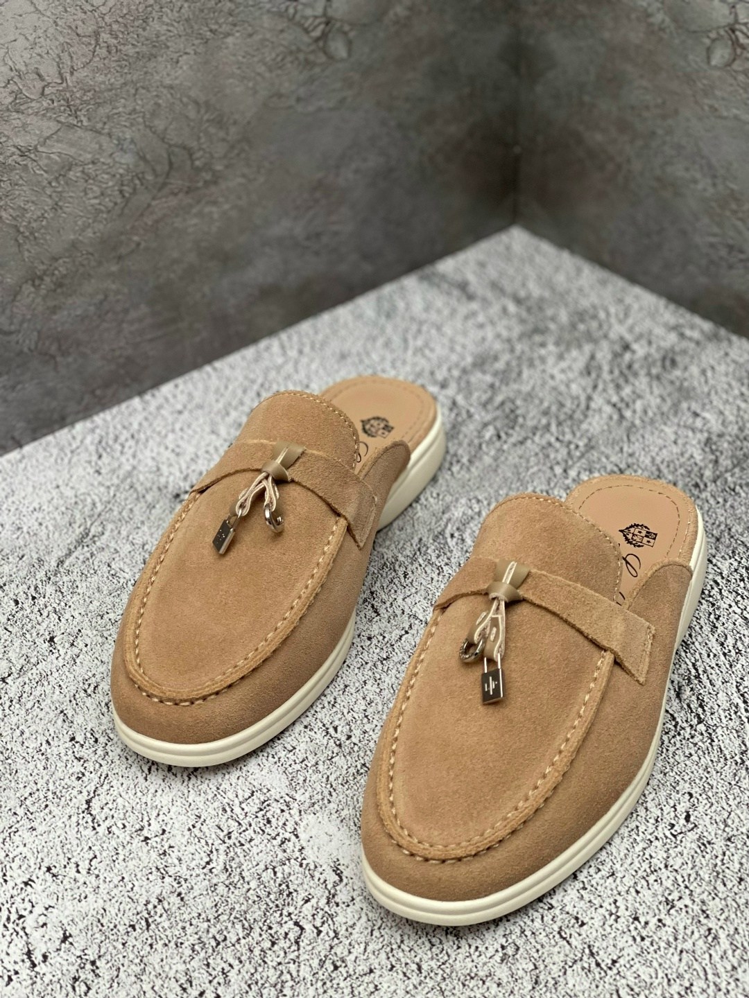 мюли loro piana,,мюли лоро пиано мужские,мюли мужские,замшевые мюли