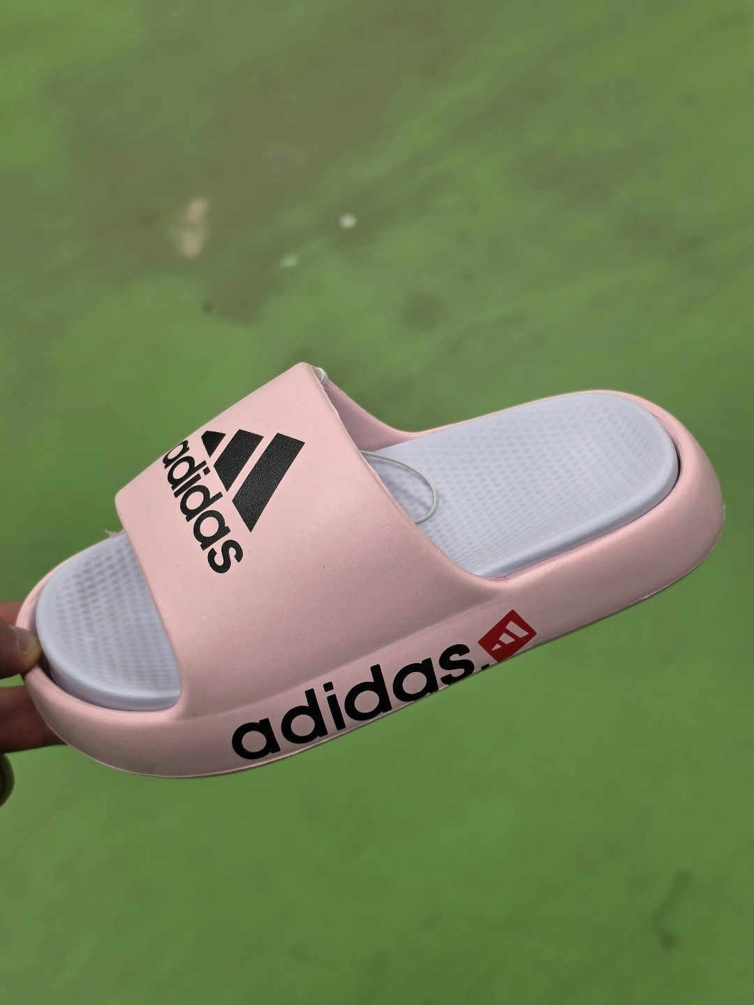 шлепанцы adidas,adidas adilette comfort slides,шлепанцы мужские adidas adilette shower,шлепанцы adidas adilette,шлепки adidas