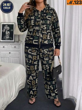 Костюм