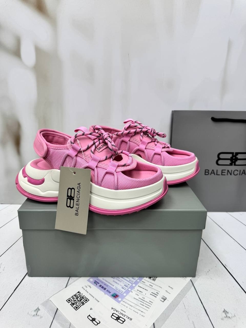 сандалии баленсиага женские,кроссовки balenciaga женские,кроссовки balenciaga,кроссовки balenciaga 3 xl,сандалии balenciaga