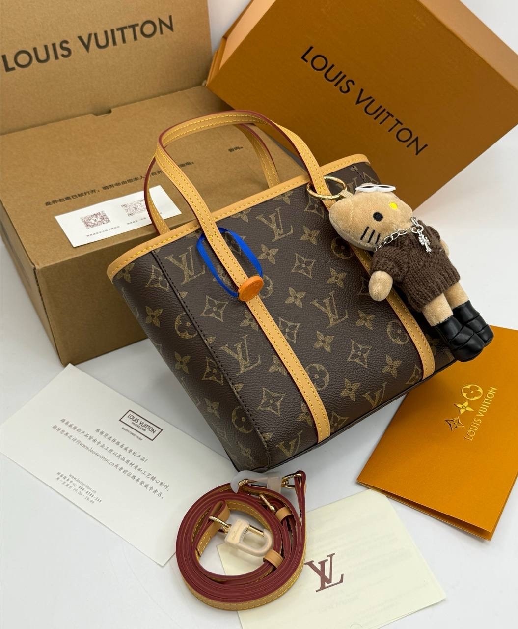 cумка louis vuitton,louis vuitton сумка на плечо,louis vuitton женская сумка,louis vuitton женская сумка neverfull,луи виттон сумка через плечо женская