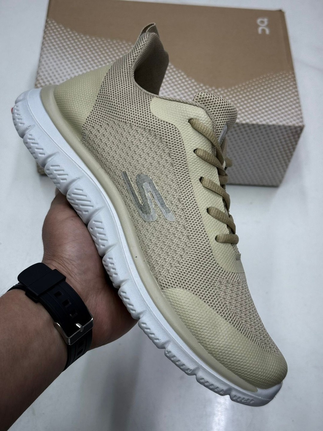 кроссовки skechers,кроссовки мужские skechers,женские кроссовки skechers,кроссовки,спортивная