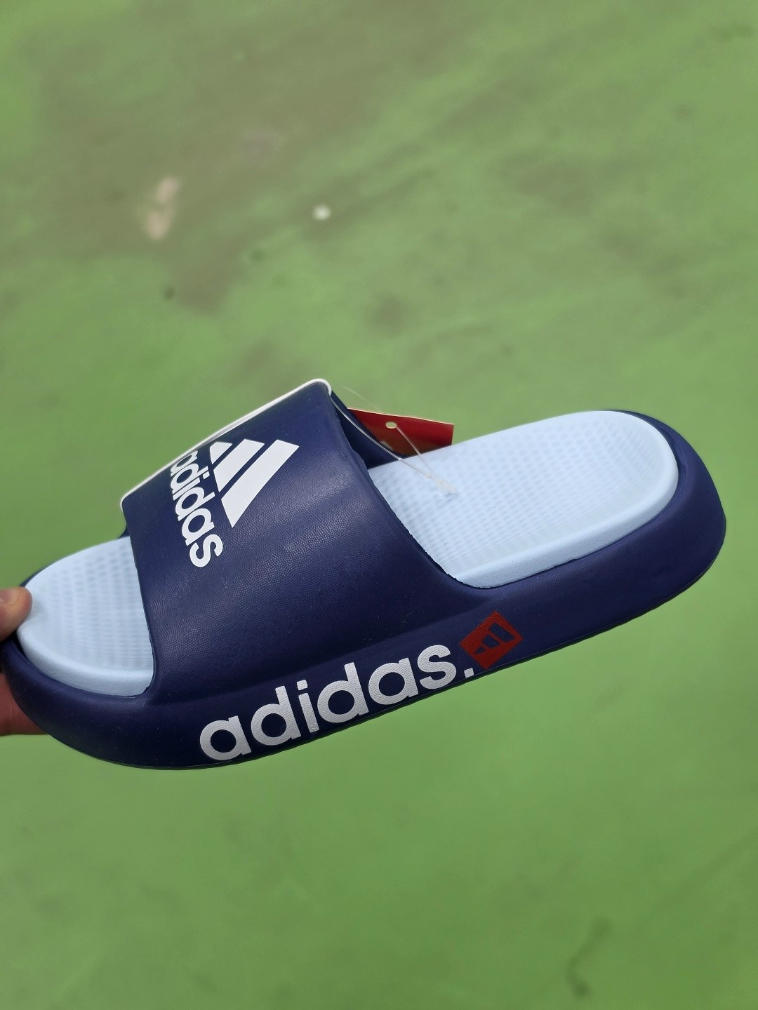 шлепанцы adidas,adidas adilette comfort slides,шлепанцы мужские adidas adilette shower,шлепанцы adidas adilette,шлепки adidas