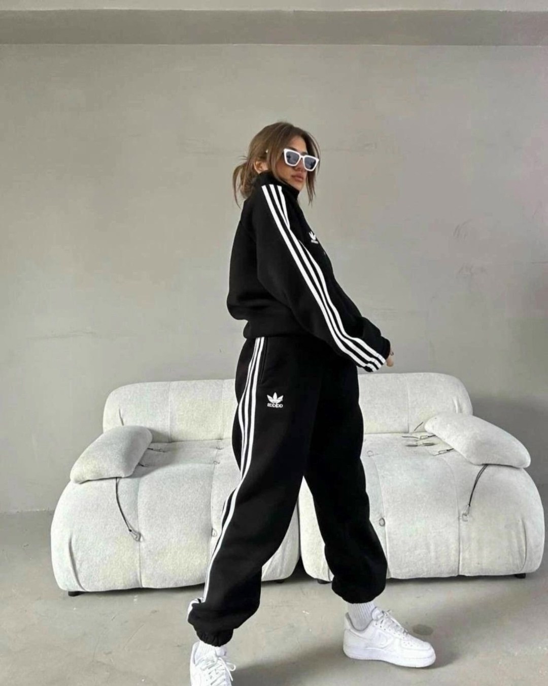 спортивный костюм женский adidas,женский костюм спортивный,женский костюм адидас,спортивный костюм женский адидас,спортивные костюмы адидас