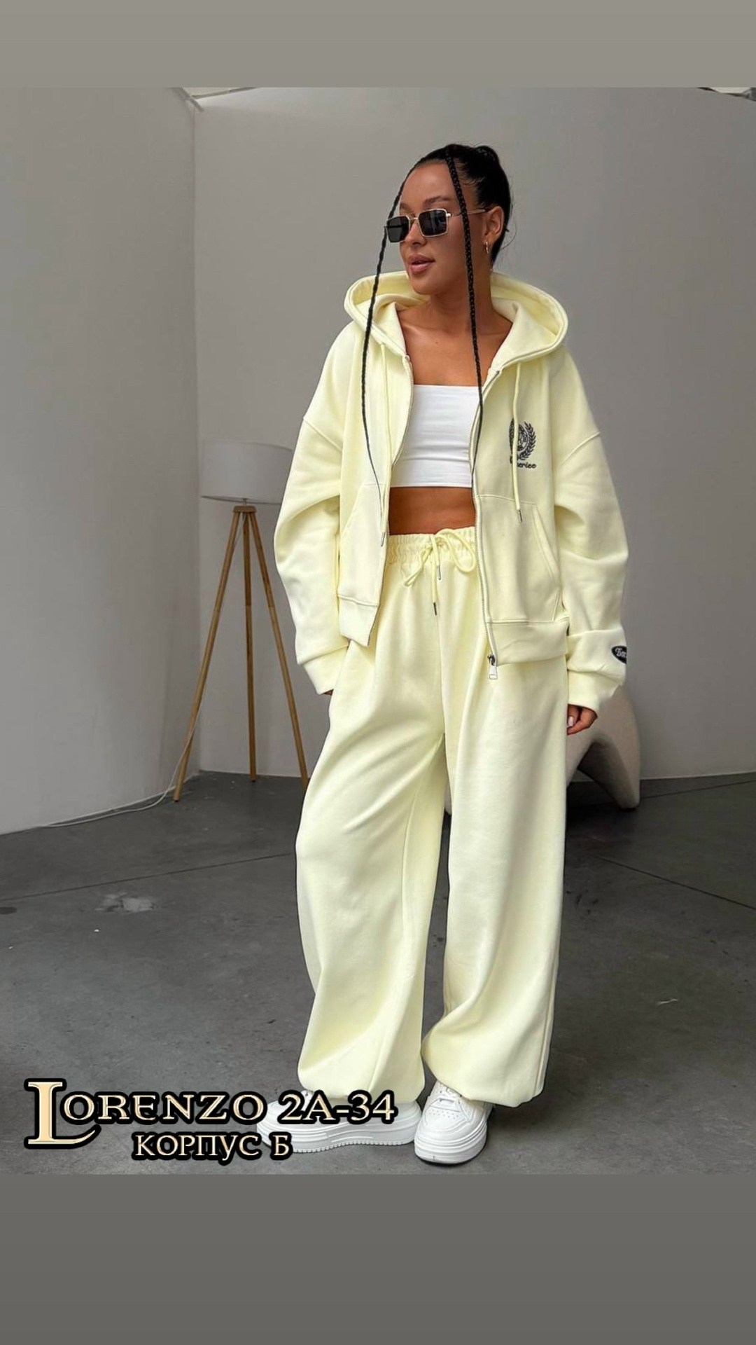 оранжевые спортивные костюмы,спортивный костюм оранжевый celine,женский спортивный костюм,костюм женский,спортивный костюм