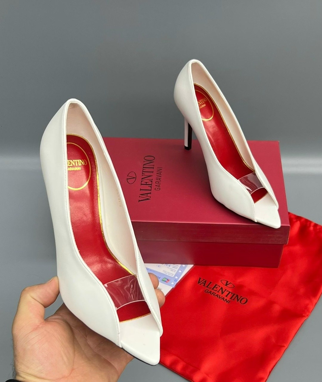 ,туфли christian louboutin,туфли для женщин,christian louboutin женские туфли на высоком,каблуки женские