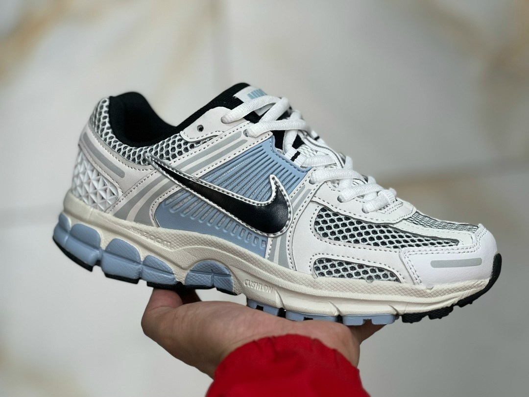 кроссовки nike initiator,кроссовки nike,кроссовки,женские кроссовки nike initiator серебристого цвета,кроссовки nike initiator running