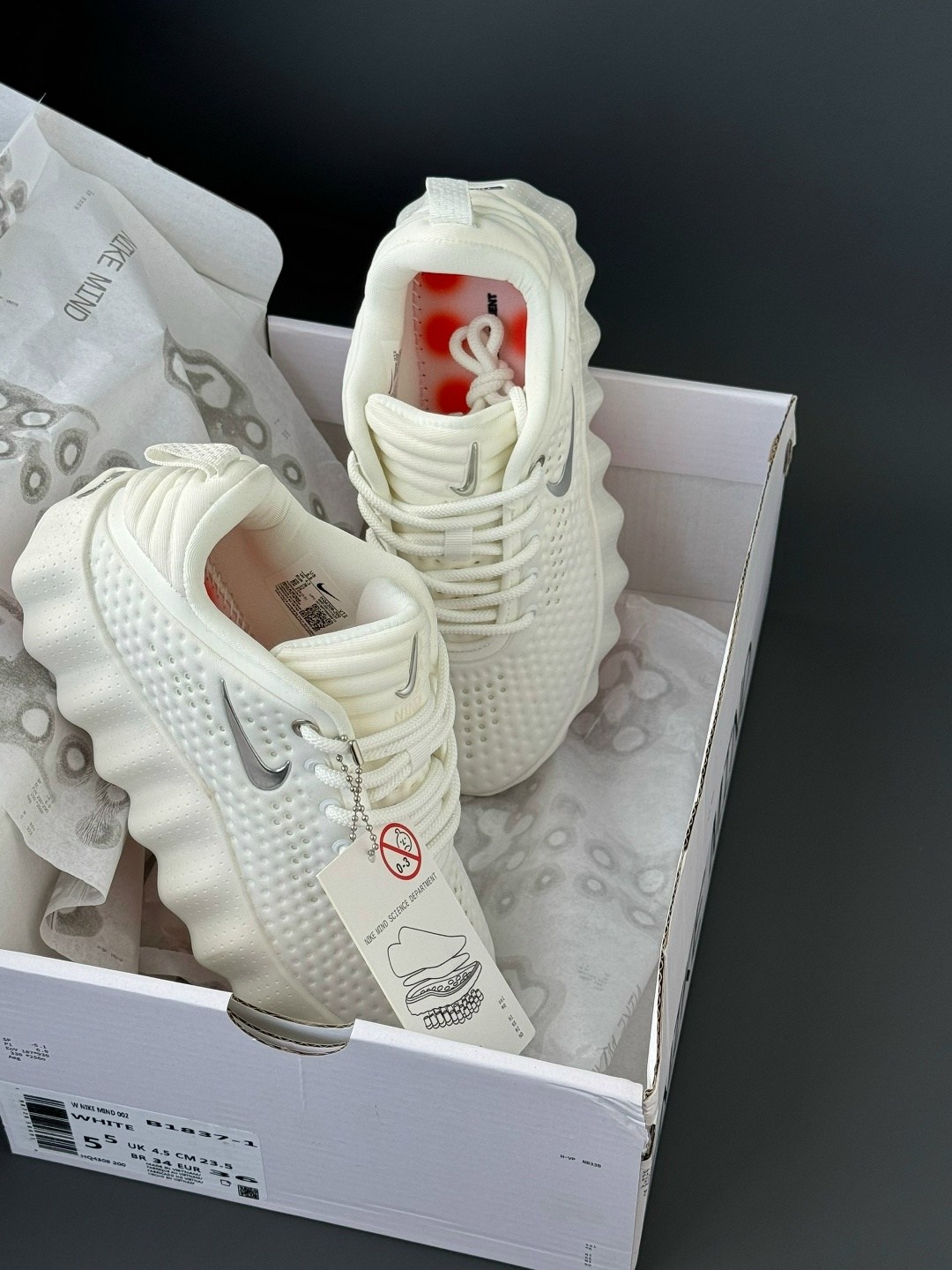 женские кроссовки,повседневные кроссовки,спортивная ,кроссовки nike,бежевые кроссовки