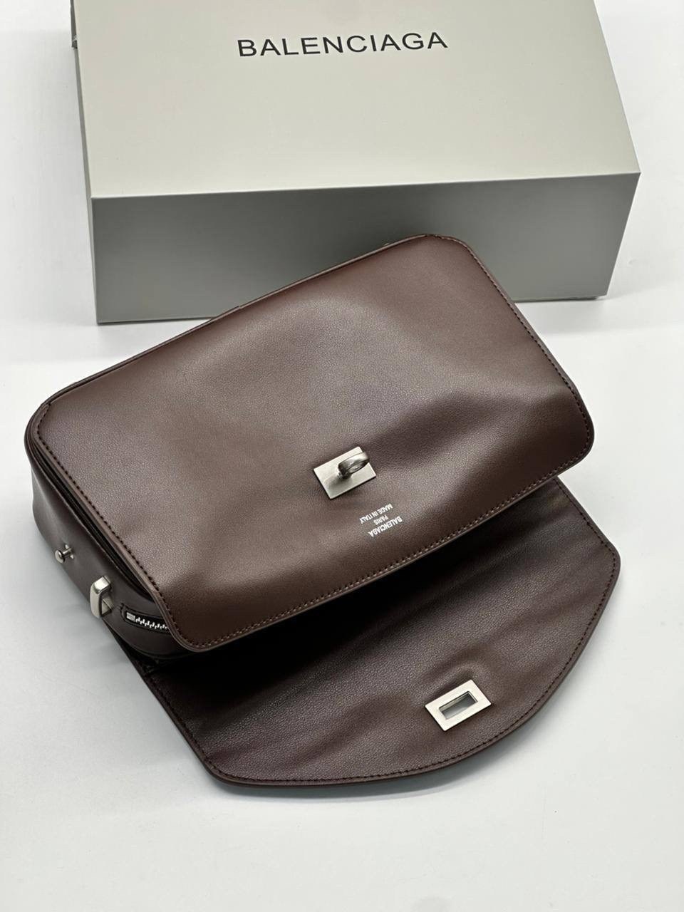 сумки balenciaga,сумка женская balenciaga,сумка,стильные сумочки,женская сумка