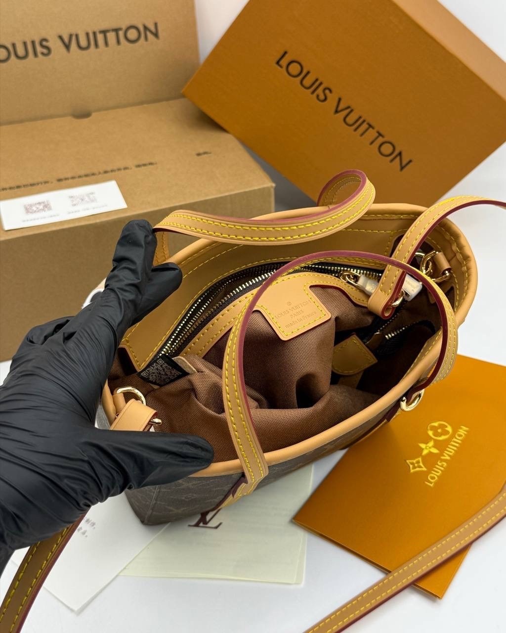 cумка louis vuitton,louis vuitton сумка на плечо,louis vuitton женская сумка,louis vuitton женская сумка neverfull,луи виттон сумка через плечо женская
