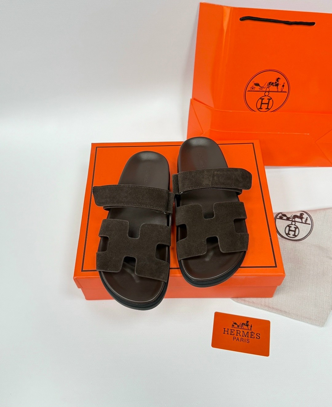 шлепанцы hermes,шлепки hermes женские,шлепки hermes,сандалии hermes,тапочки hermes