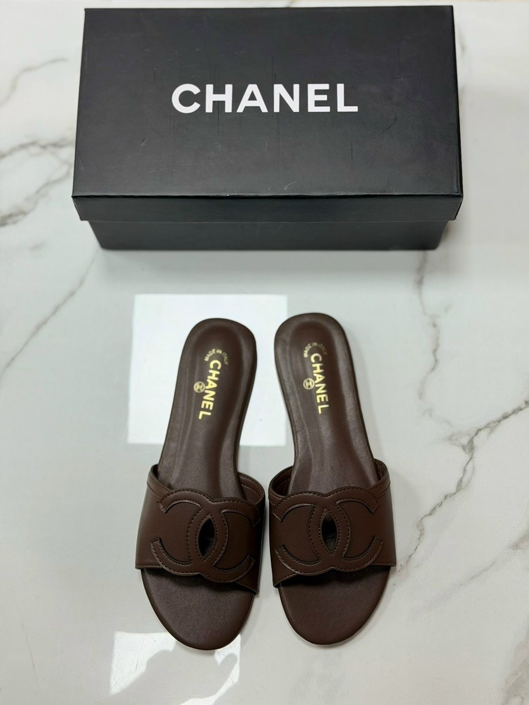 шлепанцы женский chanel,шлепанцы chanel,,тапочки для женщин в стиле chanel,шлепанцы женские