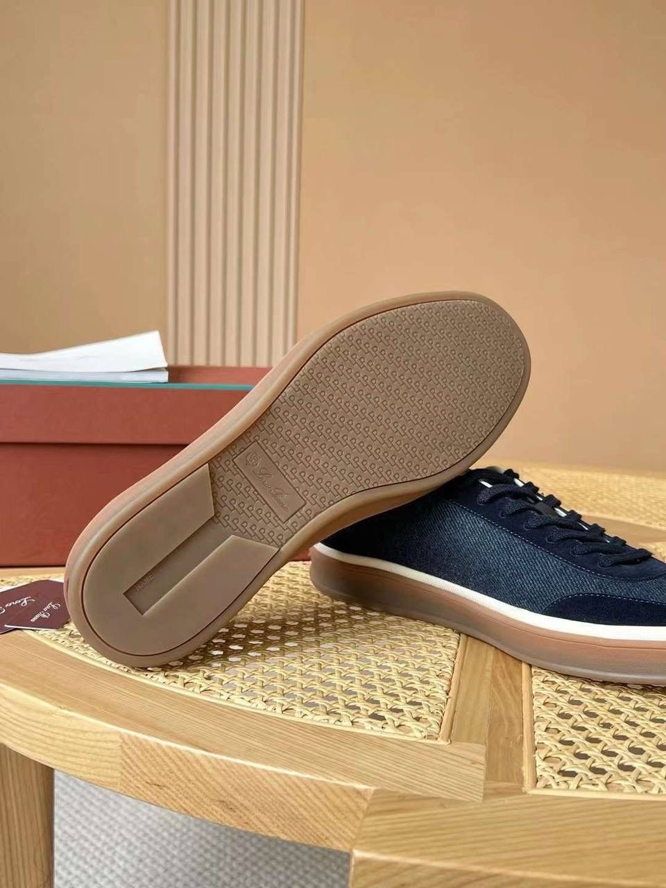 кеды loro piana,,мужские замшевые кроссовки tennis walk loro piana,кроссовки loro piana,кеды мужские loro piana