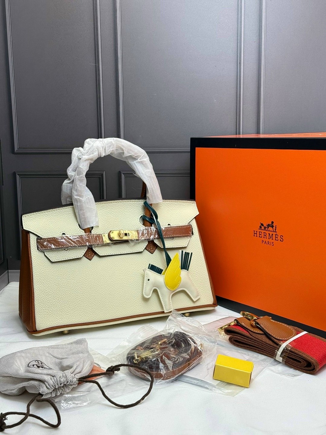 сумка hermes,hermes сумка женская,hermes сумка на плечо,сумка эрмес биркин оранжевая,сумка хермес оранжевая