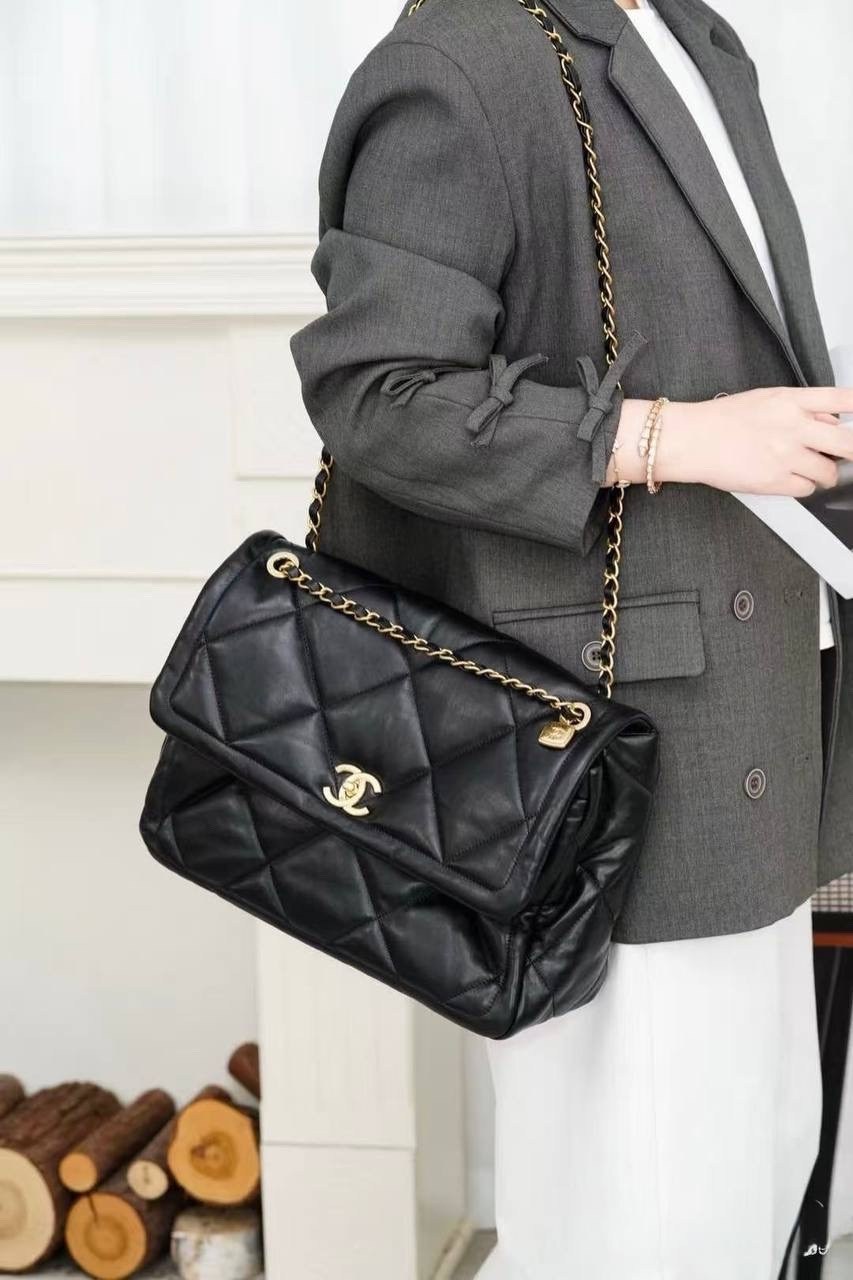 сумки chanel,женская сумка chanel,сумка шанель,белая сумка шанель,сумка шанель джамбо